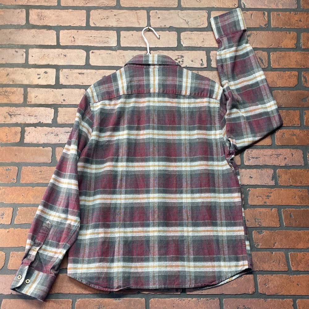UNTUCKit Men's L Red Green Plaid Flannel Button Down Untucked Shirt - Picture 6 of 9